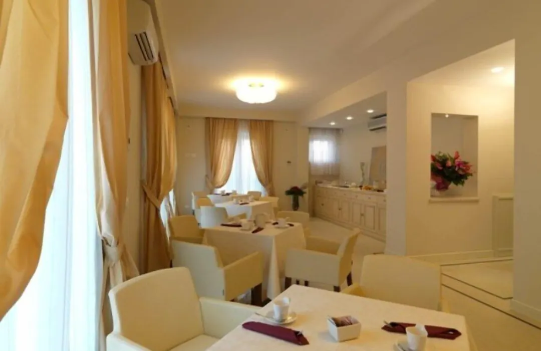 Hotel & Residence Exclusive-1