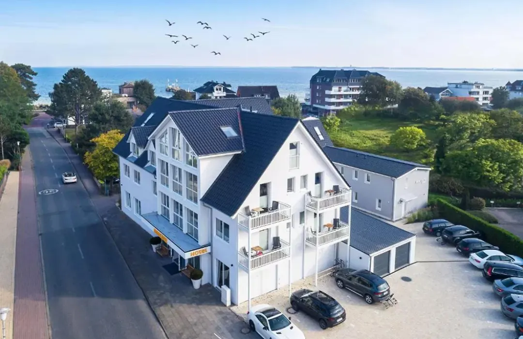 Hotel Meerzeit-1