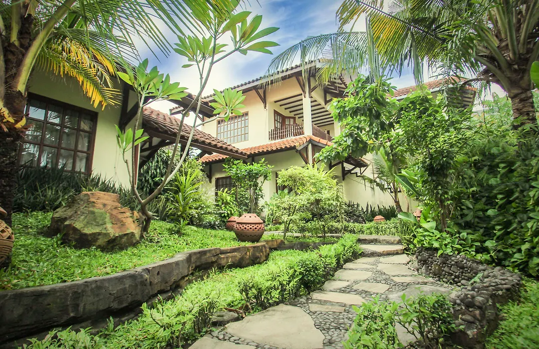 Duta Garden Hotel-1