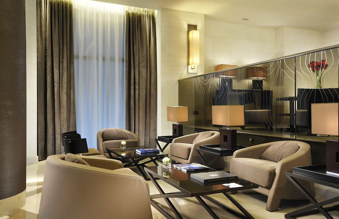 Uptown Palace-1