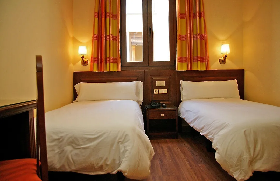 Hostal Victoria I-1