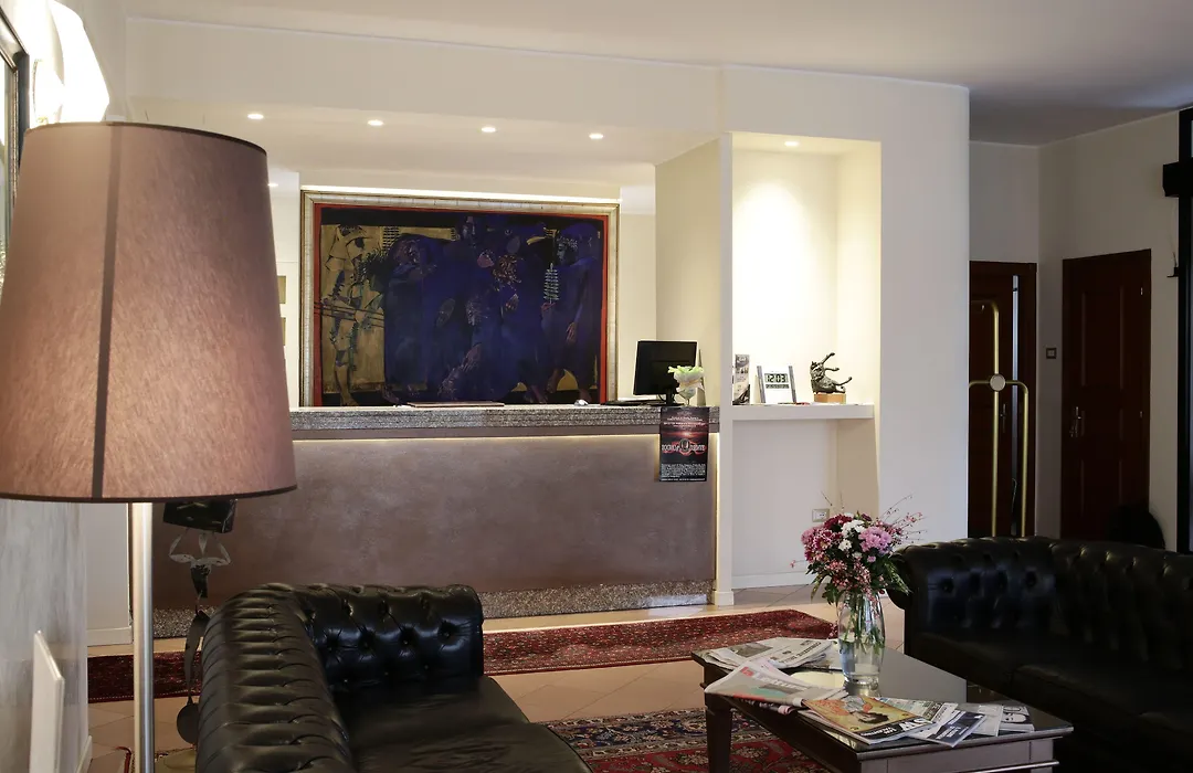Hotel City-1