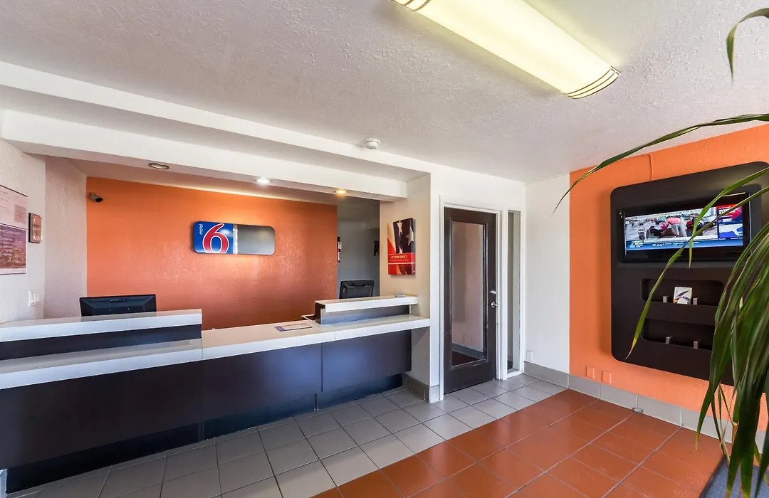 Motel 6-Uvalde, Tx-1