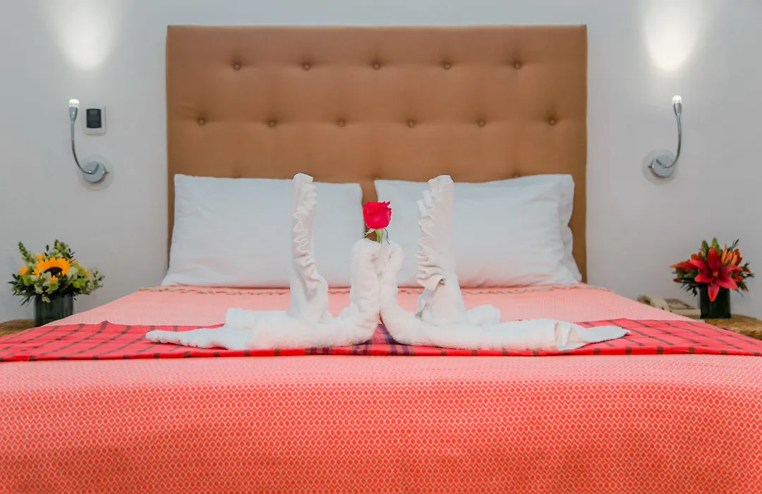 Los Milagros Hotel-1