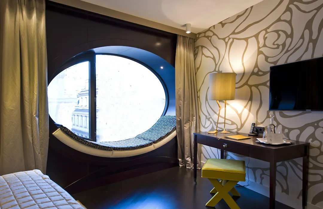 Hotel Topazz & Lamee-1