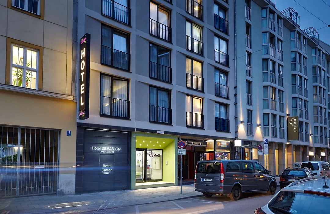 Hotel Demas City-1