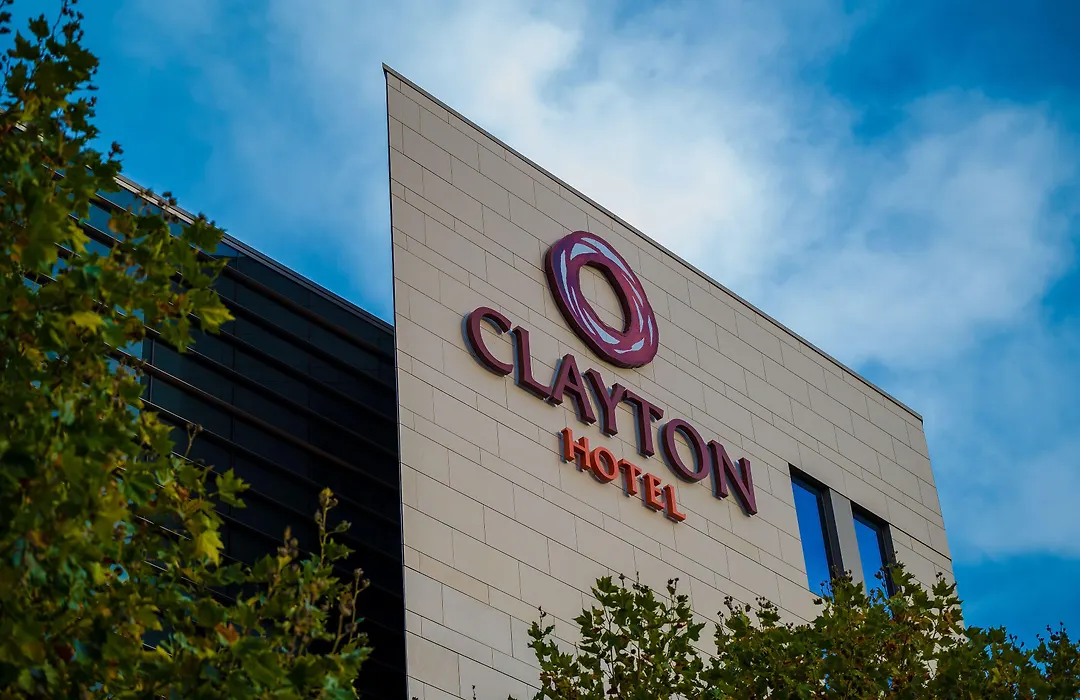 Clayton Hotel Birmingham-1