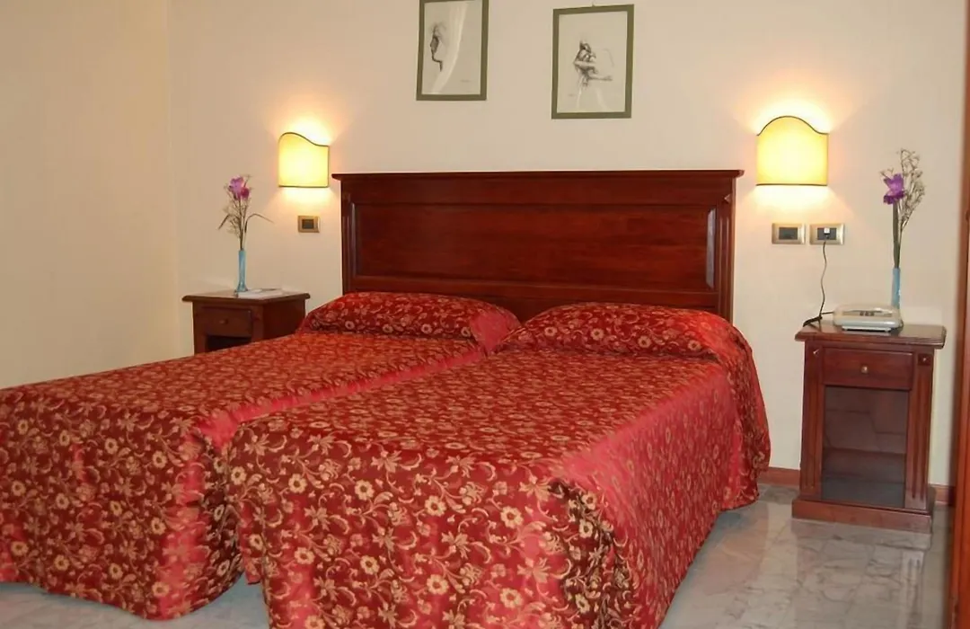 Hotel Astor-1