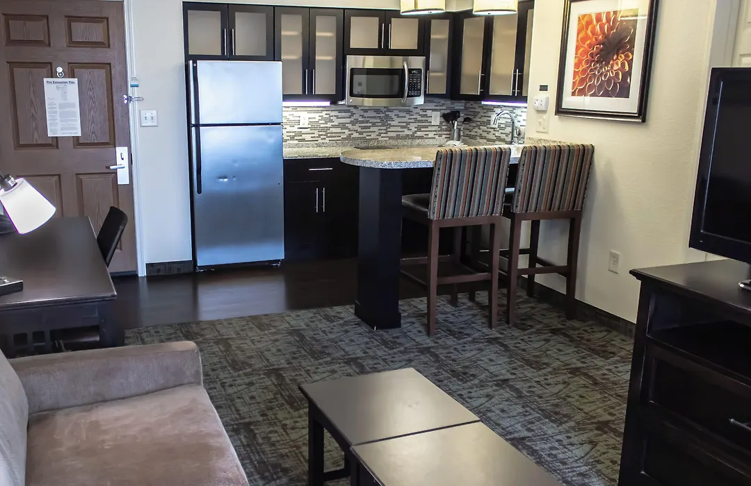 Staybridge Suites Minot By Ihg-1