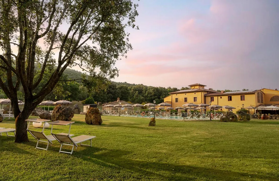Hotel&Restaurant Casolare Le Terre Rosse-1