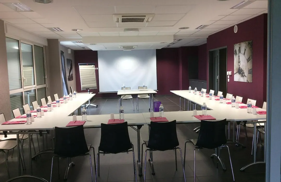 The Originals City, Hôtel des Lys, Dreux (Inter-Hotel)-1