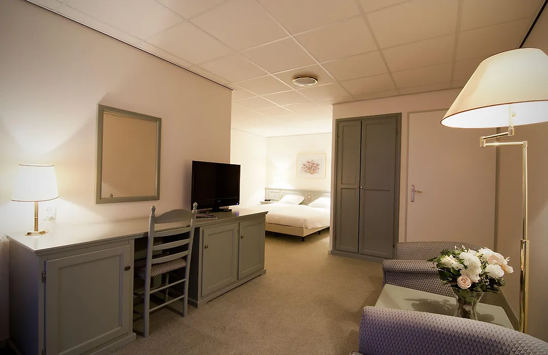 Hotel Sportsbar&Brasserie Dorhout Mees-1