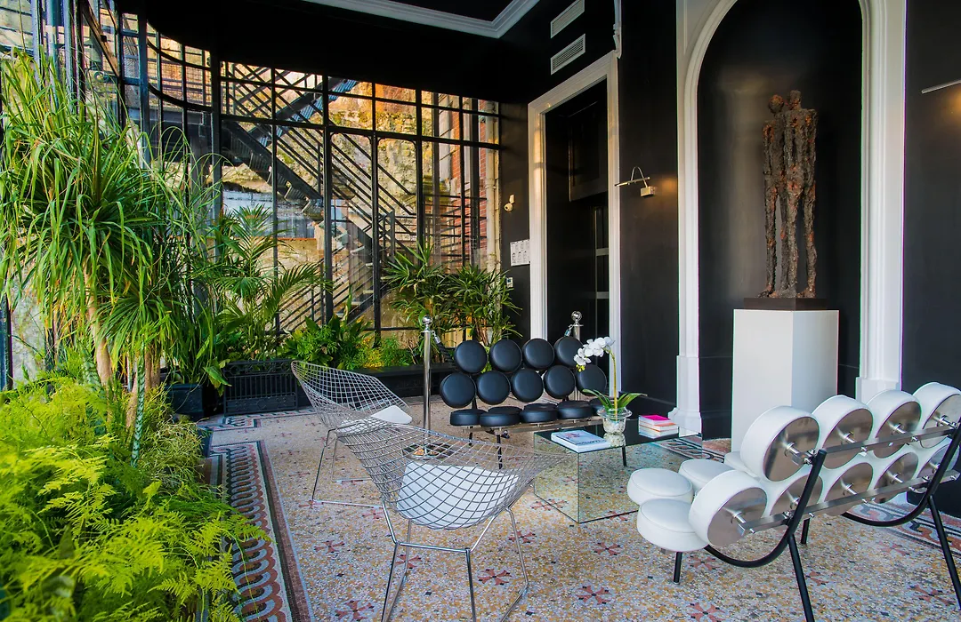 Art Hotel-1