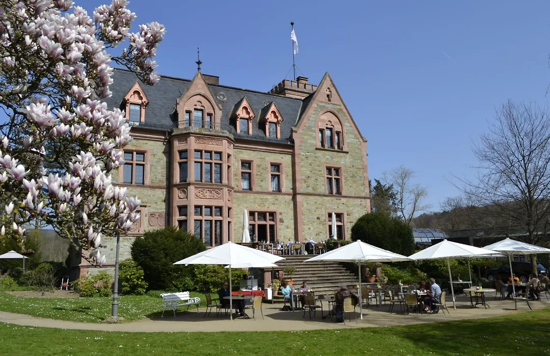 Romantik Hotel Schloss Rettershof-1