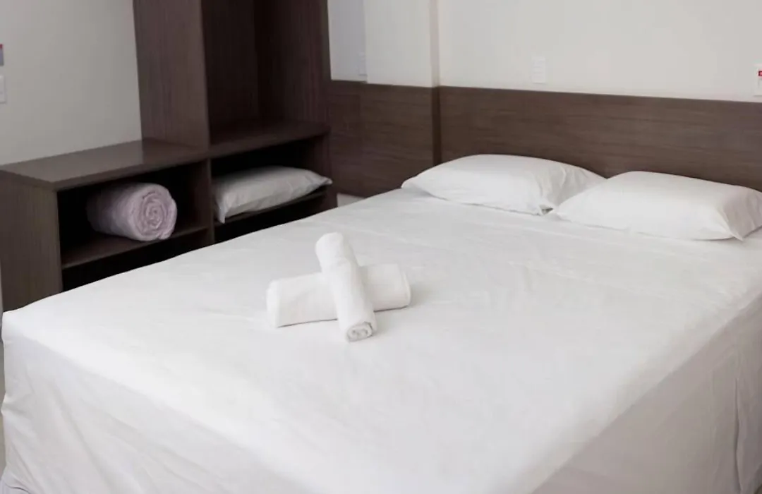 Hotel Dois H-1