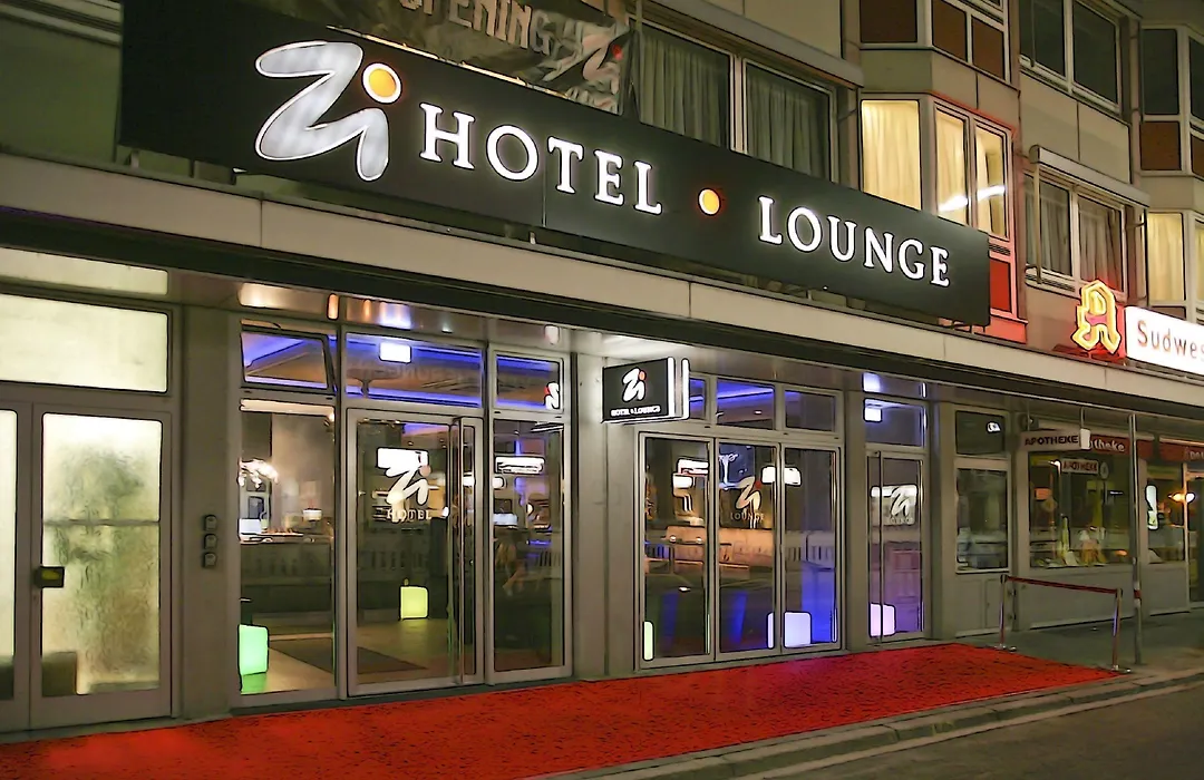 Zi Hotel-1