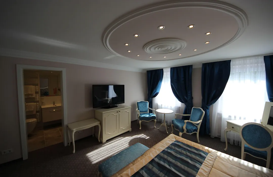 Hotel Waldblick-1
