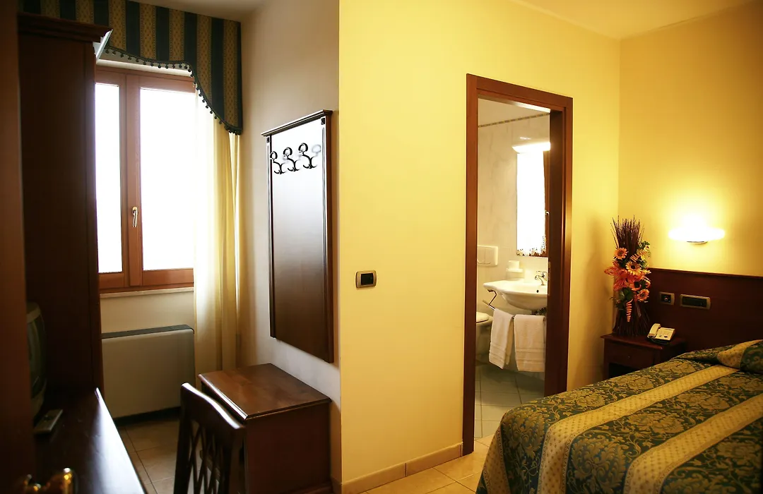 Hotel Tiziana-1