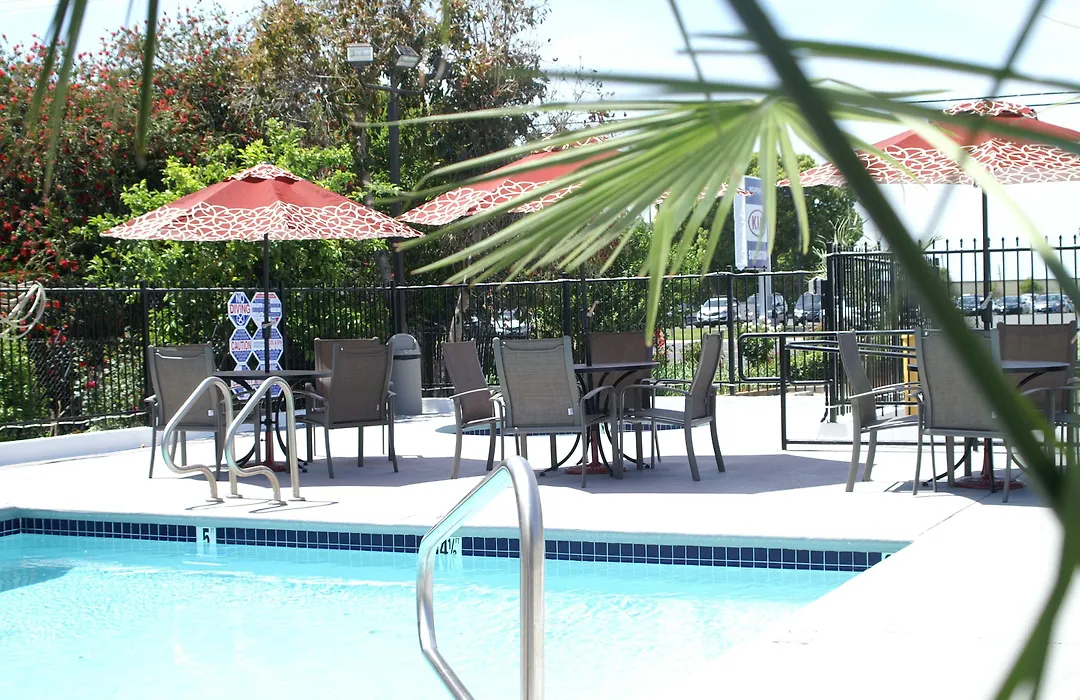Travelodge By Wyndham Vallejo-1