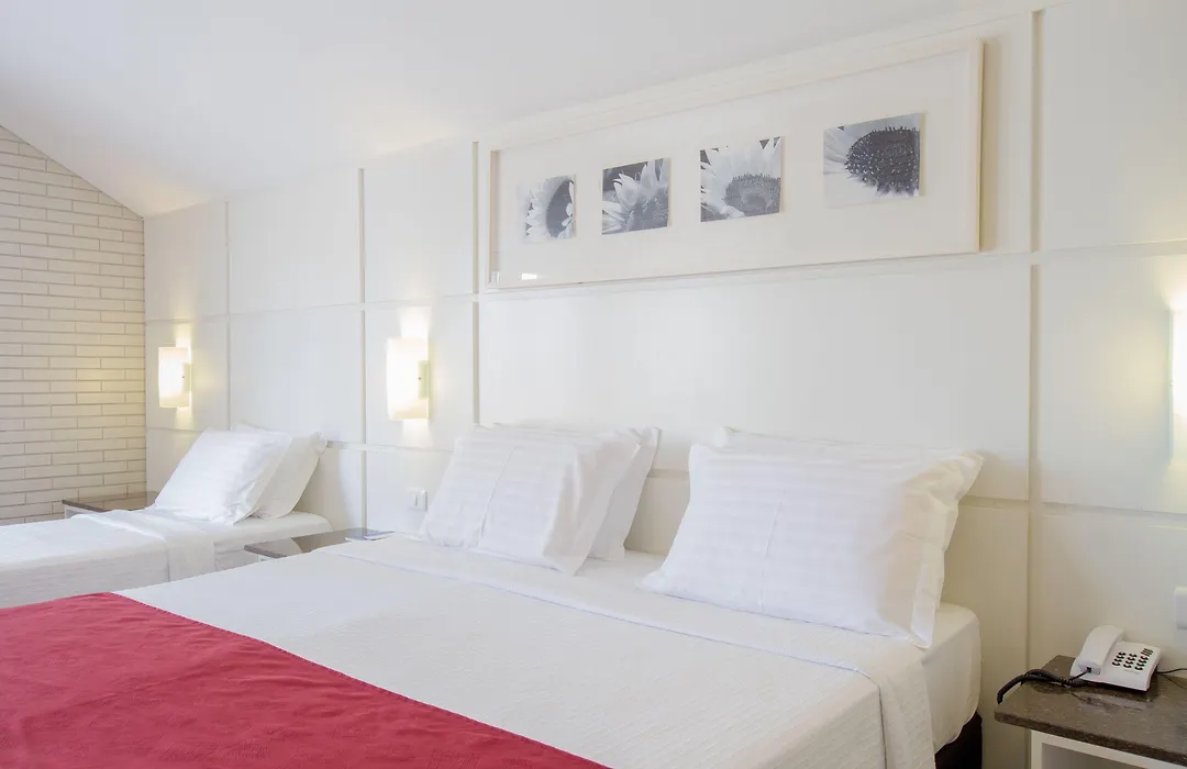 Hotel Confiance Soho Batel-1