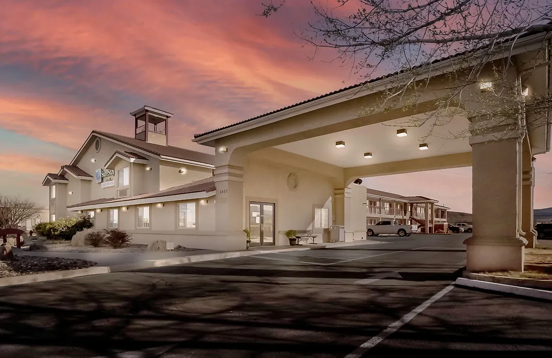 Surestay Hotel By Best Western Fernley-1