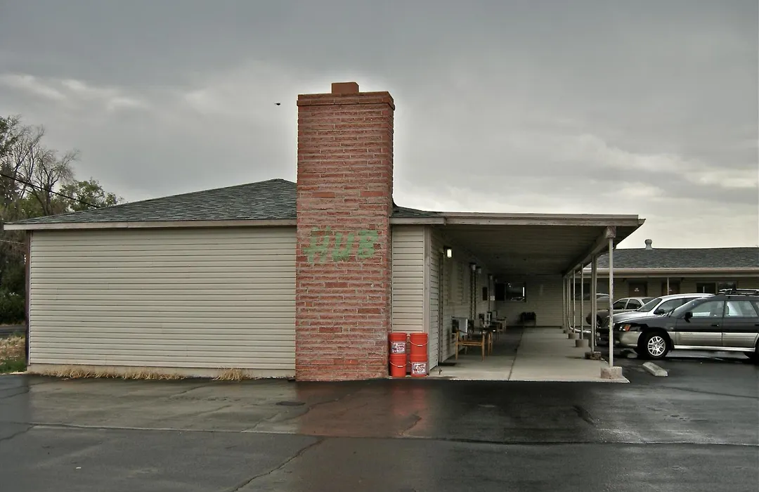 Hub Motel-1