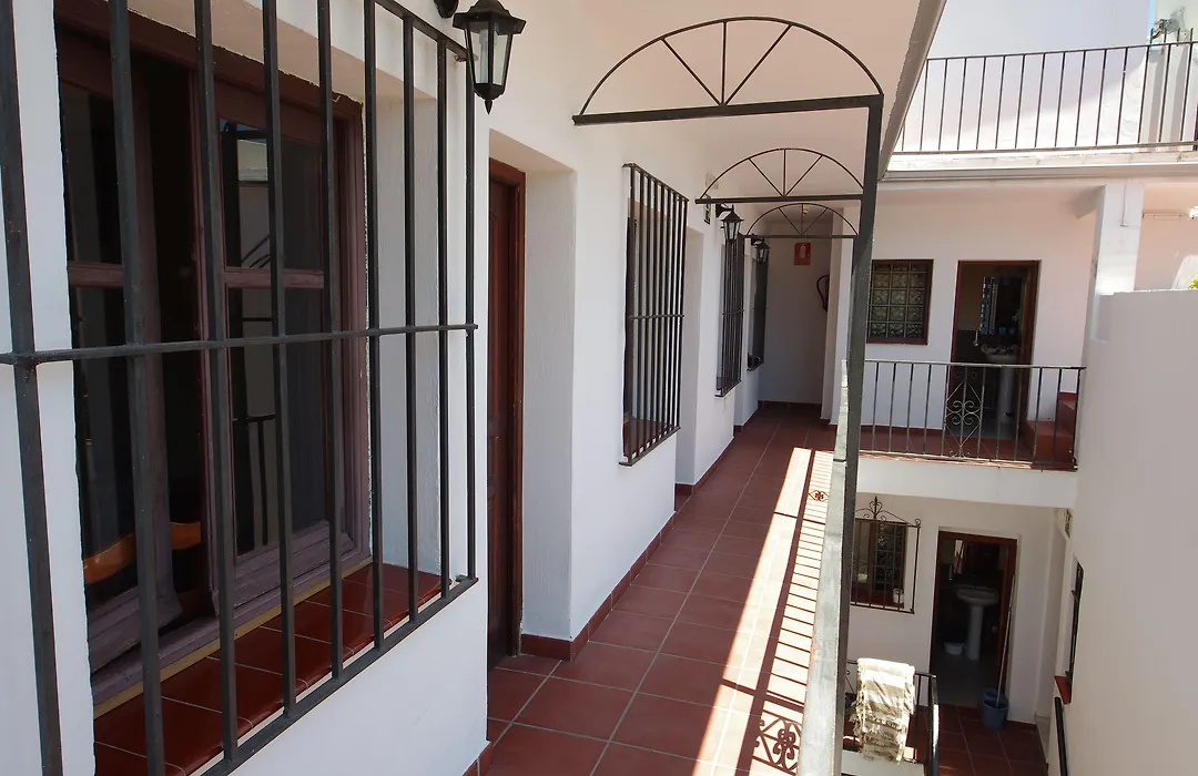 Pensión Aduar-1