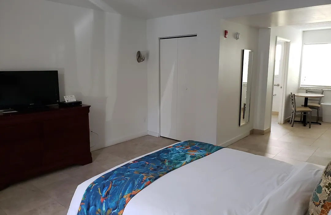 Prestige Hotel Vero Beach-1