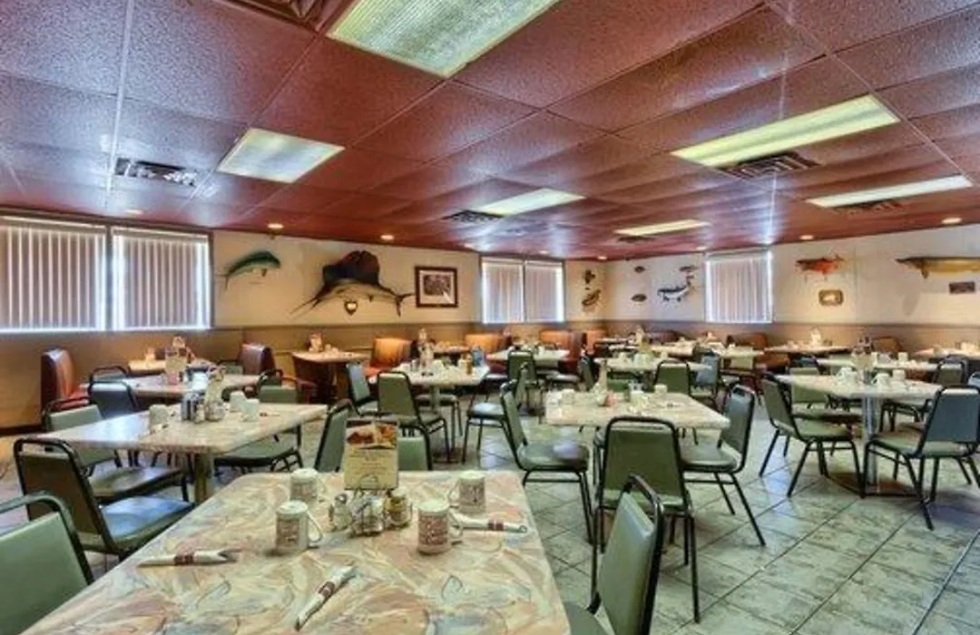 Rodeway Inn Muskegon Airport-1