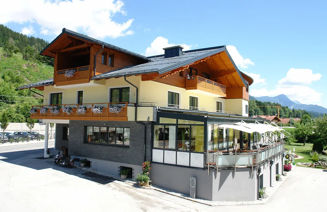Haus Zirngast-1