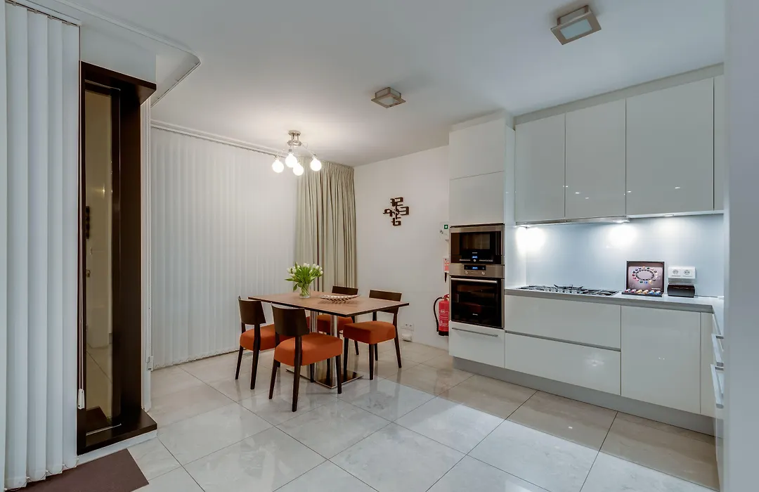 Black Pearl Apartment Hotel-1