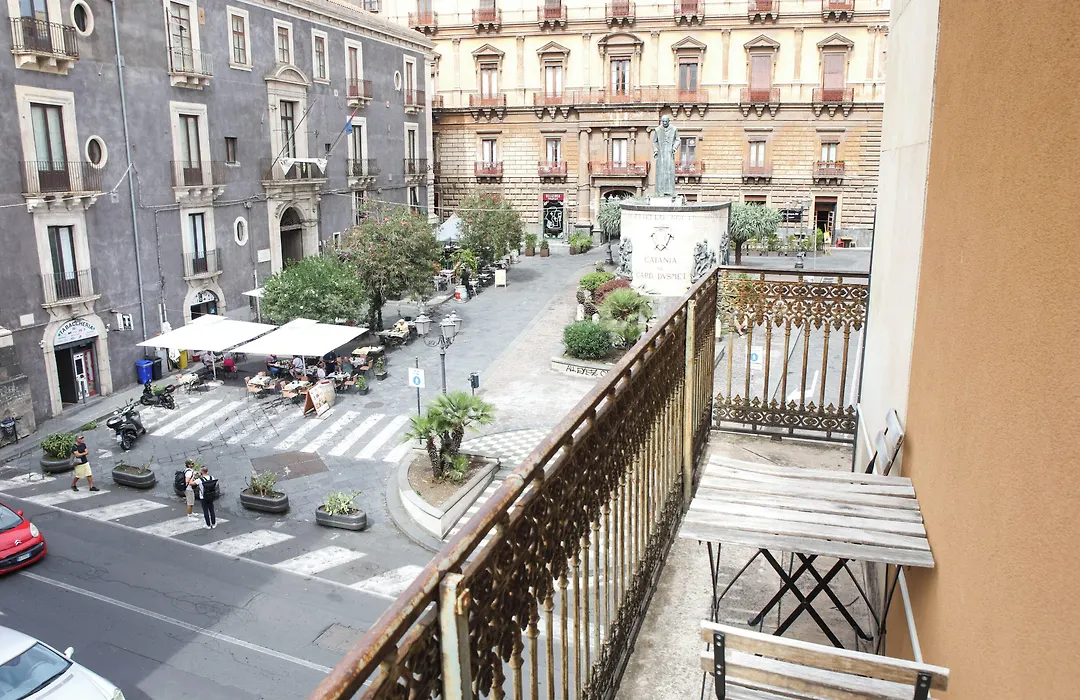 Palazzo Bruca Catania-1