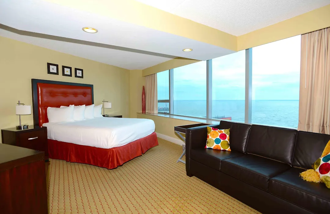 Boardwalk Resorts At Atlantic Palace-1