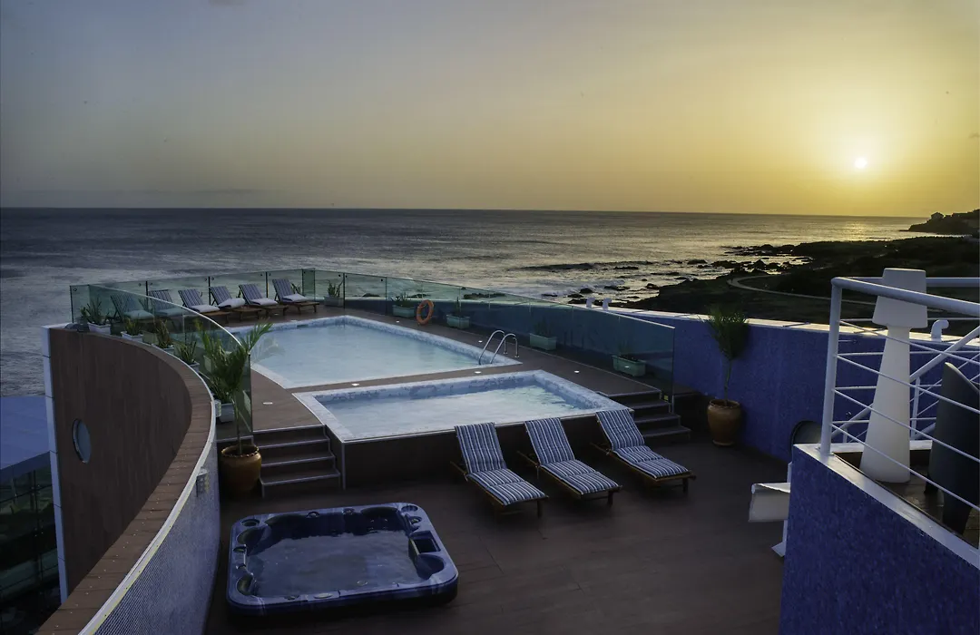 Hotel Vip Praia-1
