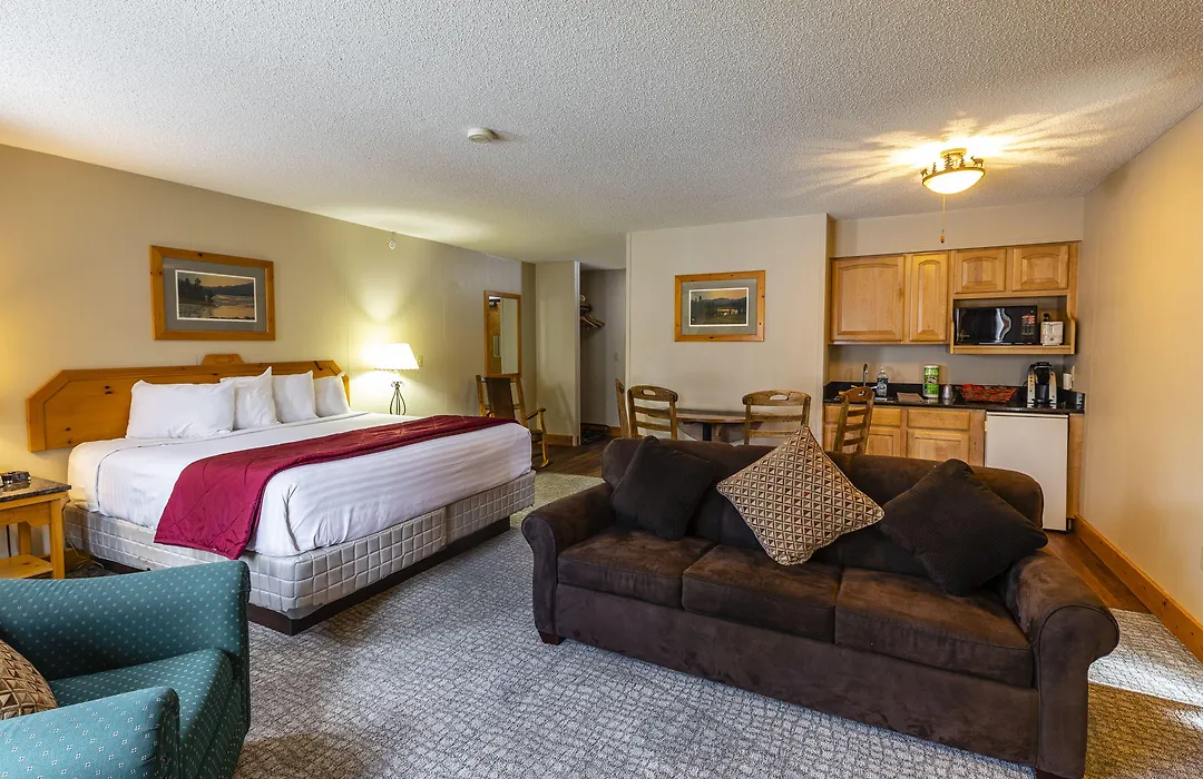 Lodge At Palmer Gulch-1