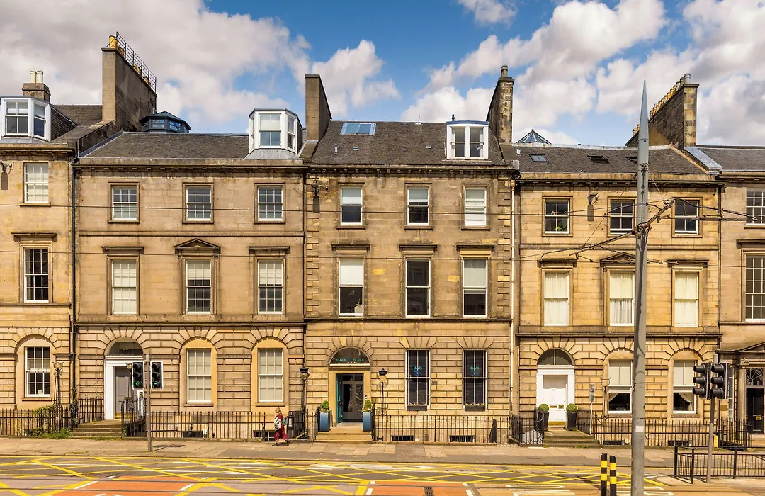 28 York Place Hotel-1