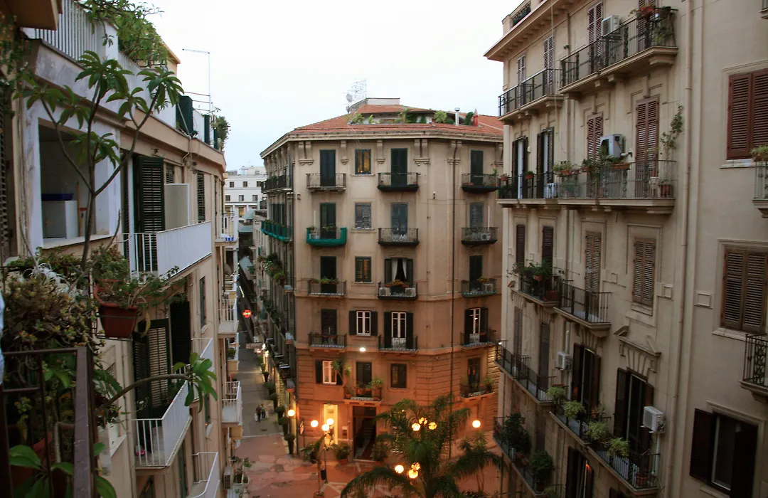Castelnuovo Rooms #Politeama-1