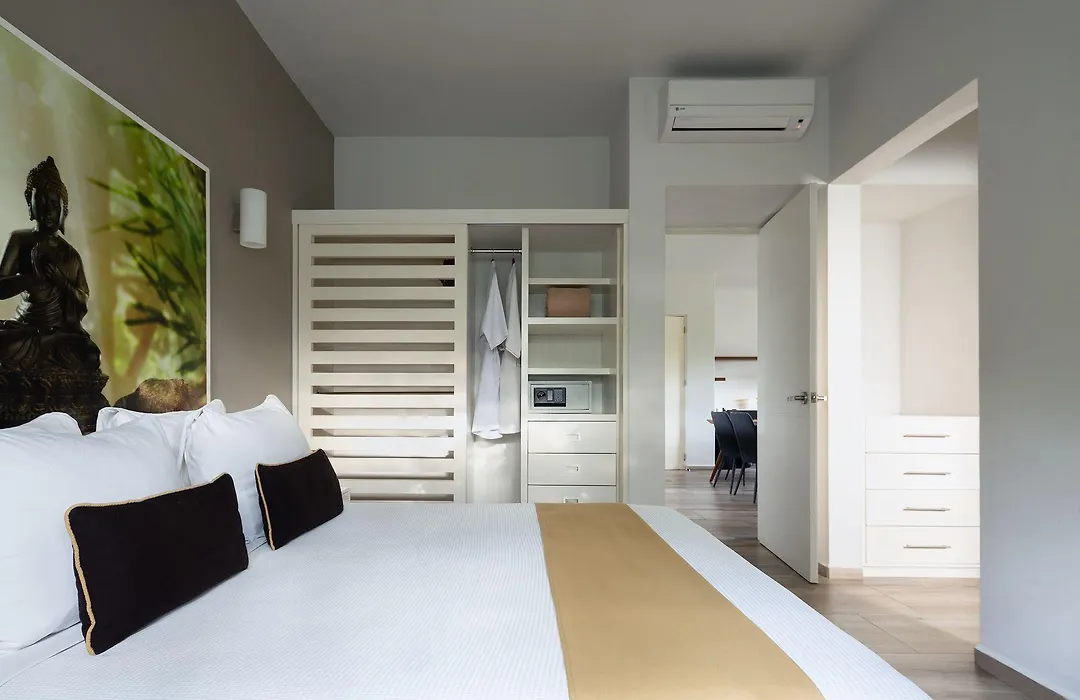 Azura Boutique Hotel-1