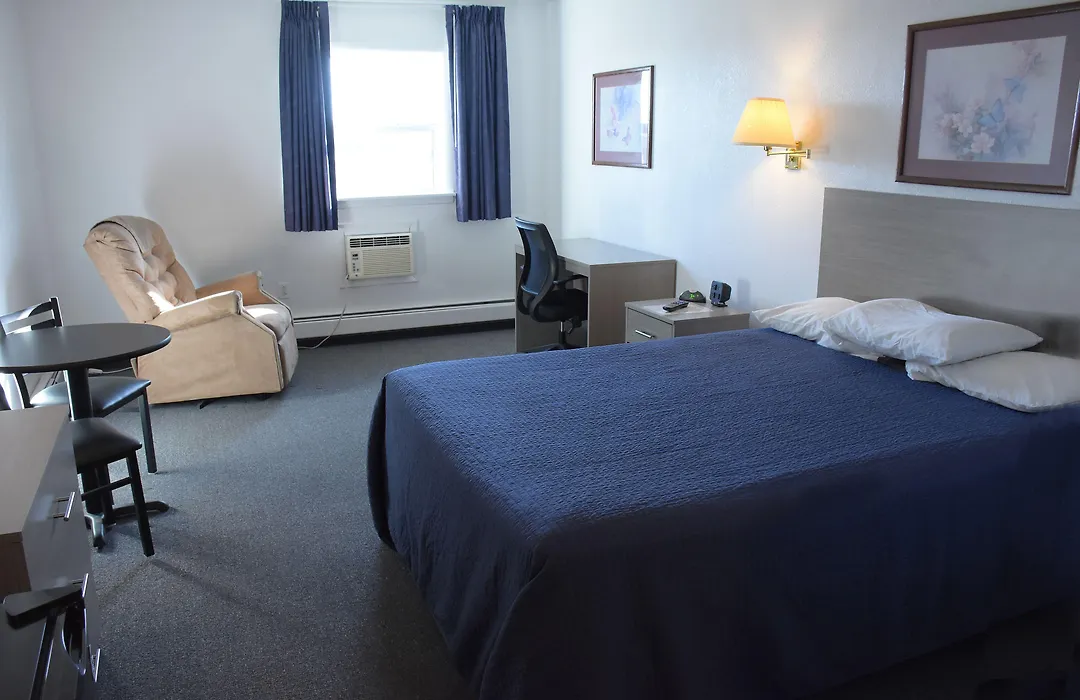 Yellowstone River Inn-1