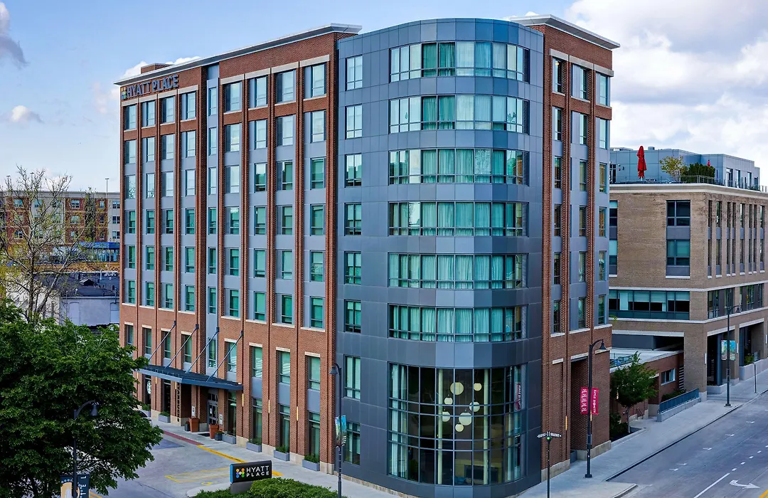 Hyatt Place Bloomington / Normal-1