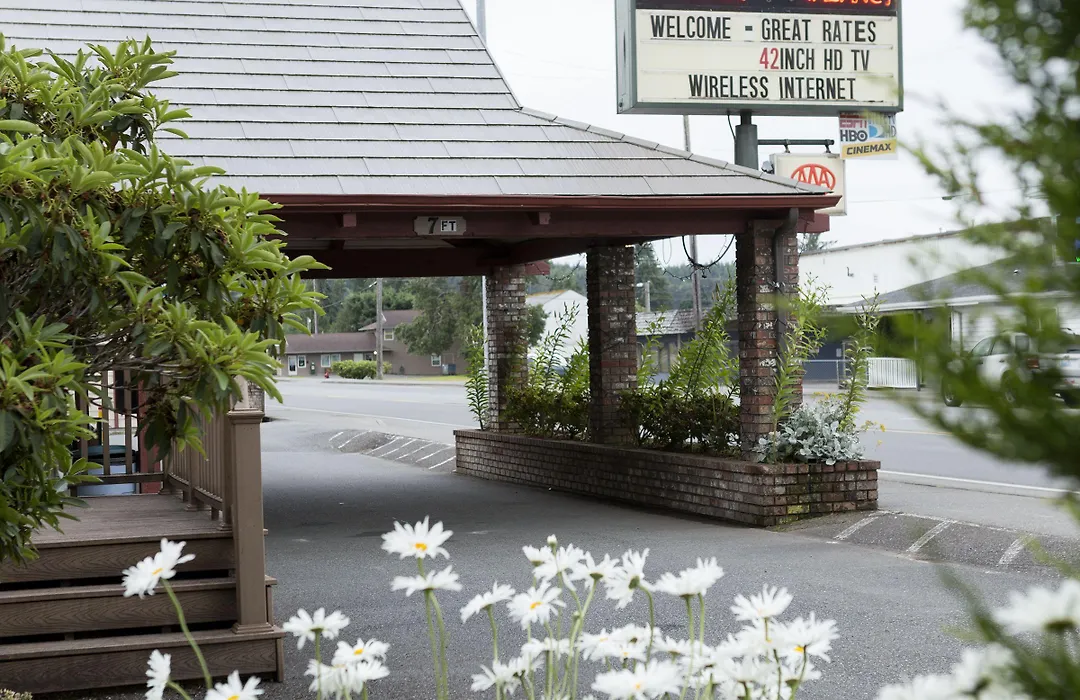 Forks Motel-1