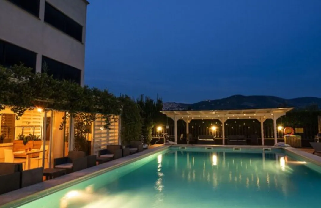 Hotel Cristallo Relais, Sure Hotel Collection By Best Western-1