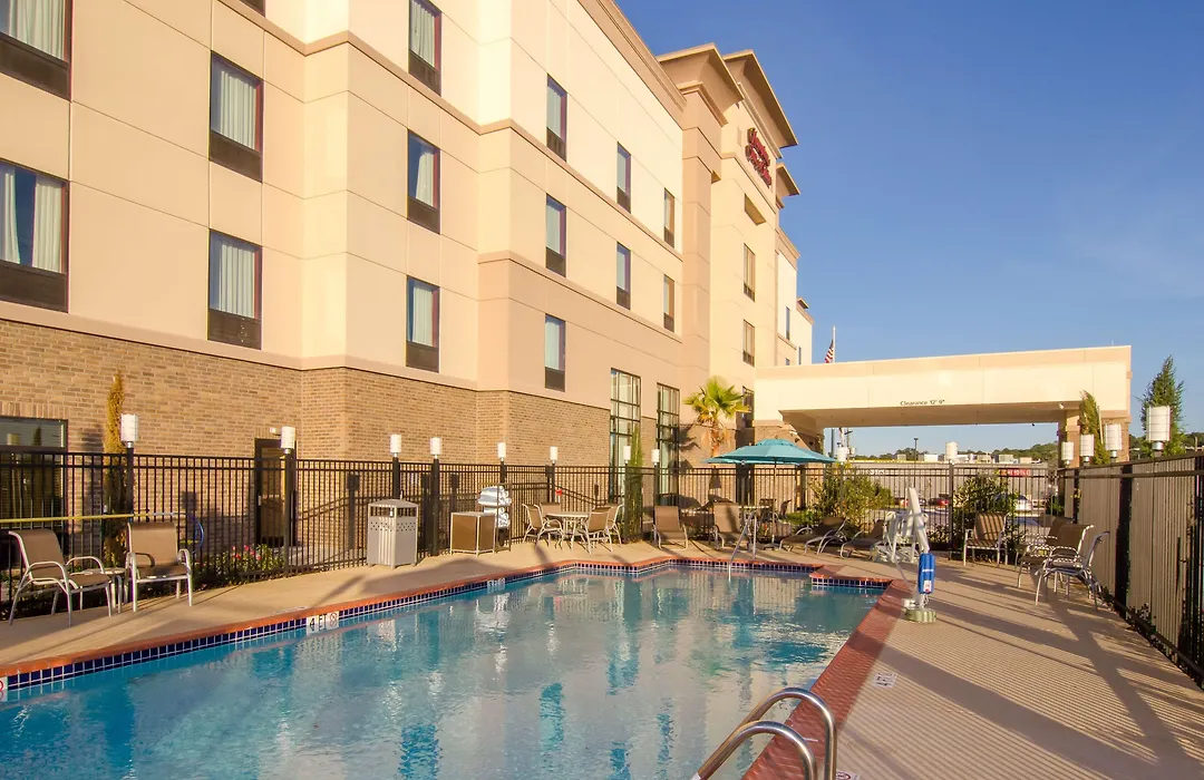 Hampton Inn & Suites Huntsville-1