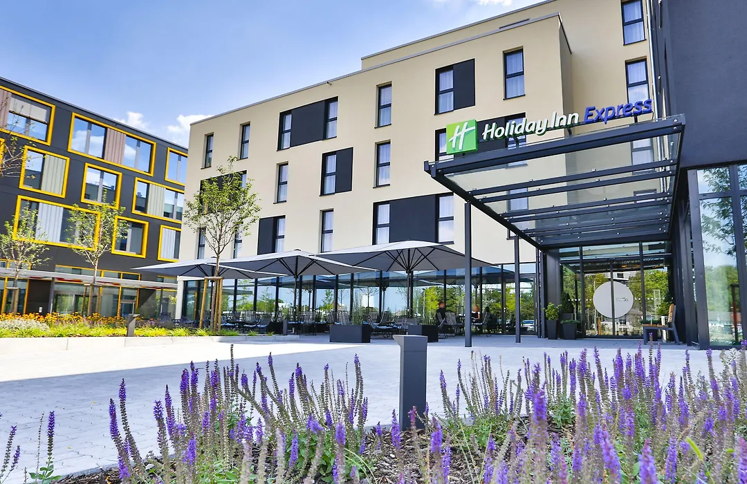 Holiday Inn Express Karlsruhe - City Park By Ihg-1