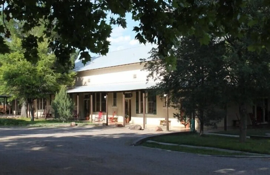 The Hotel Limpia-1