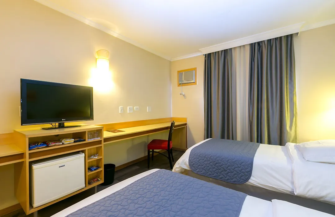 Hotel Exclusivo-1