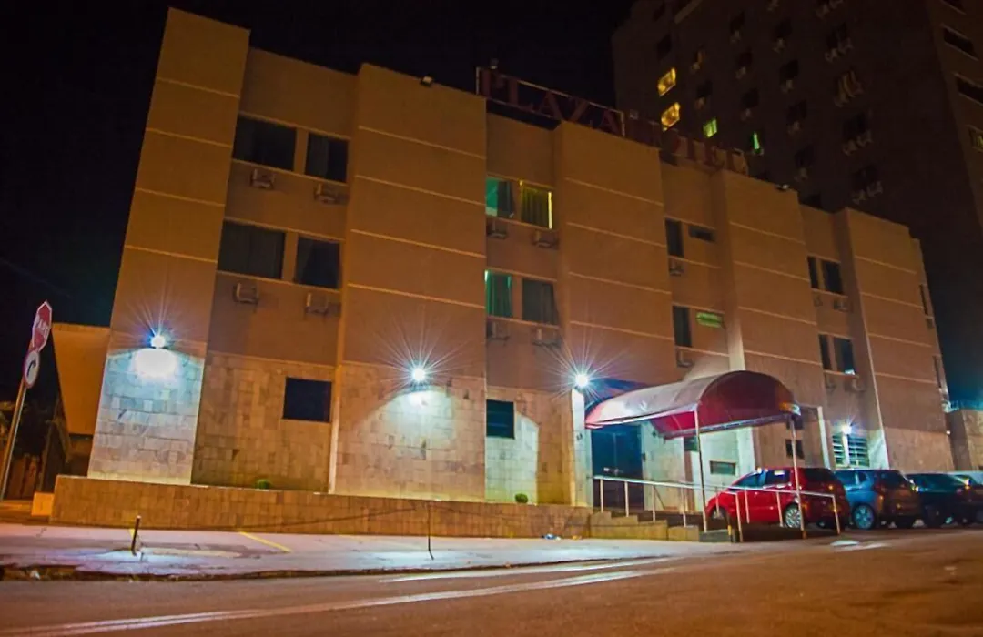 Carlton Express - Antigo Plaza Hotel-1