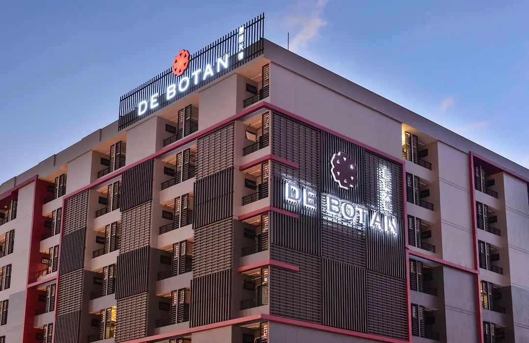 De Botan Srinakarin Hotel & Residence-1