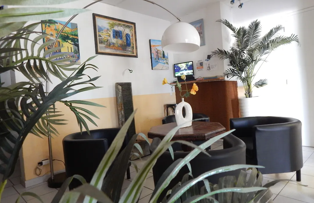 Acapella Hotel Restaurant-1