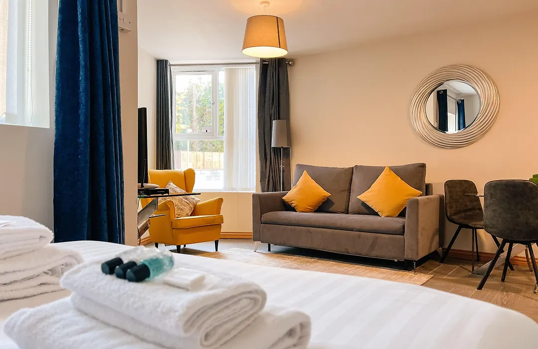 Broc House Suites-1
